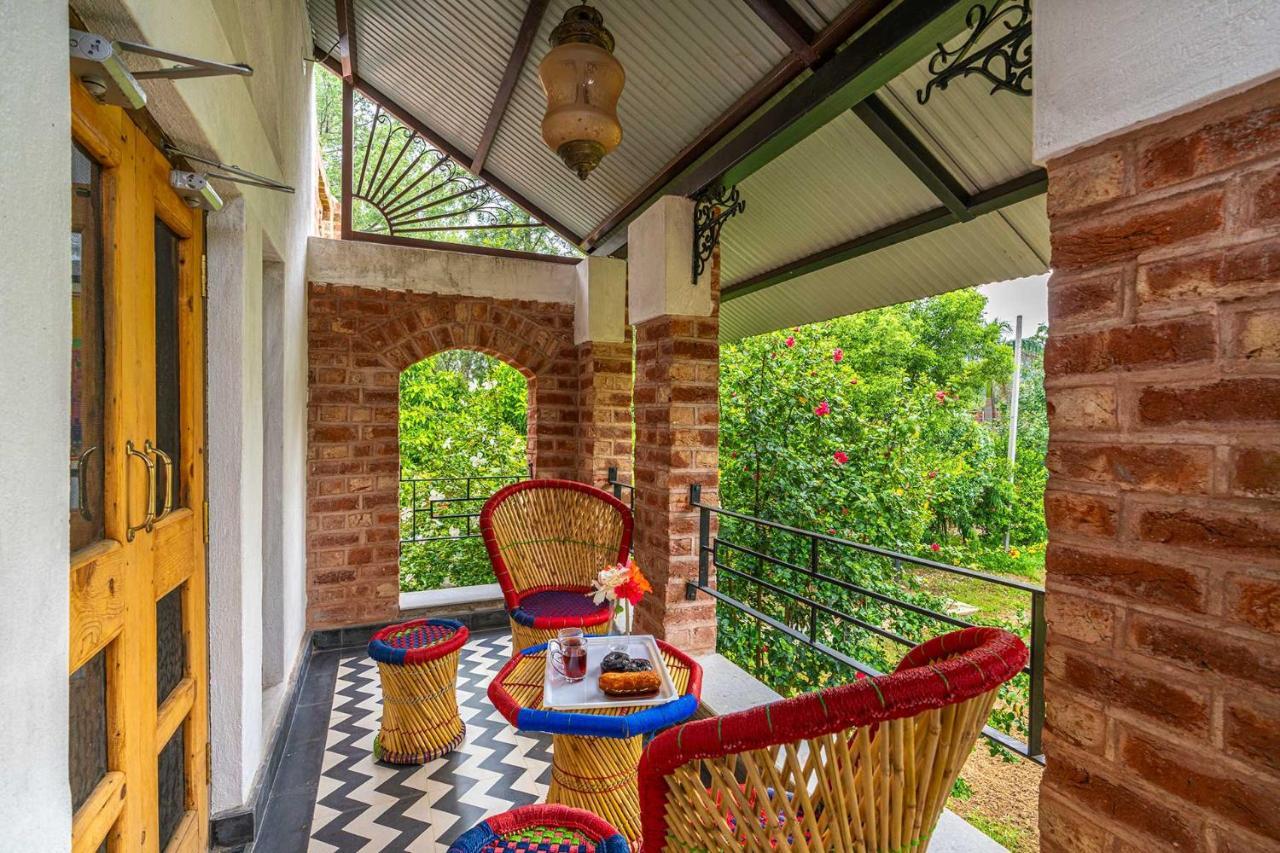 Stayvista'S Peepal Haveli - Rustic Kothi With Terrace, Breathtaking View & Bonfire Narainpur  Esterno foto