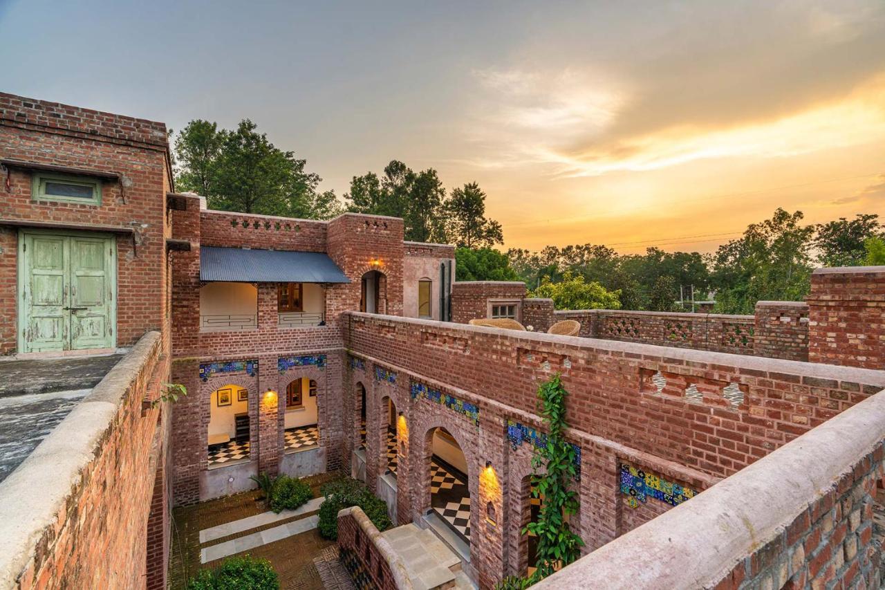 Stayvista'S Peepal Haveli - Rustic Kothi With Terrace, Breathtaking View & Bonfire Narainpur  Esterno foto